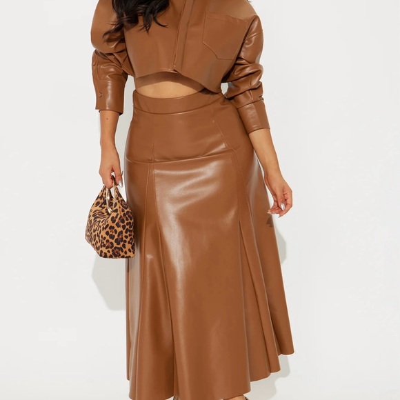 Fashion Nova Dresses & Skirts - Fashion Nova faux leather midi skirt- NWT